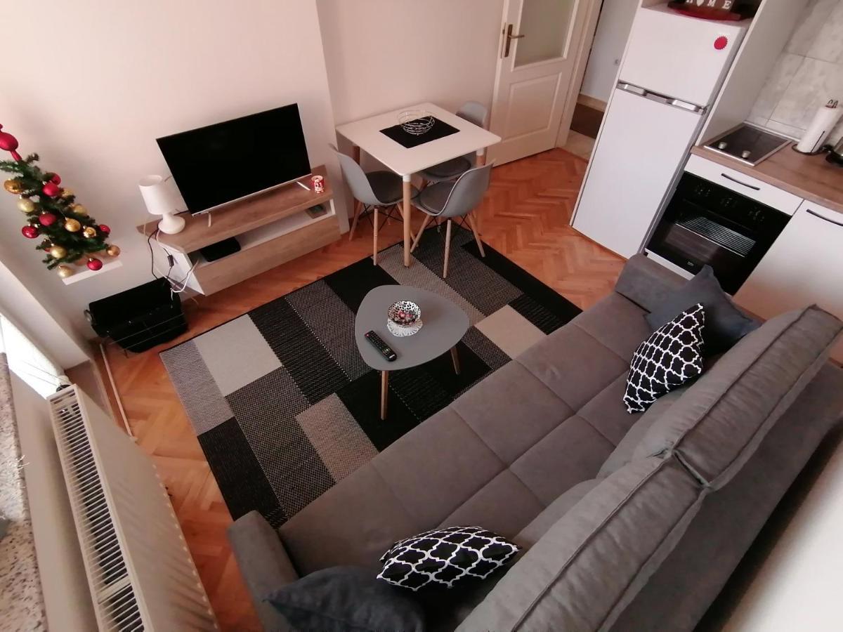 Apartment Igor Lukavica Esterno foto
